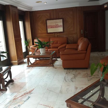 Hotel Amefa Саламанка Екстериор снимка