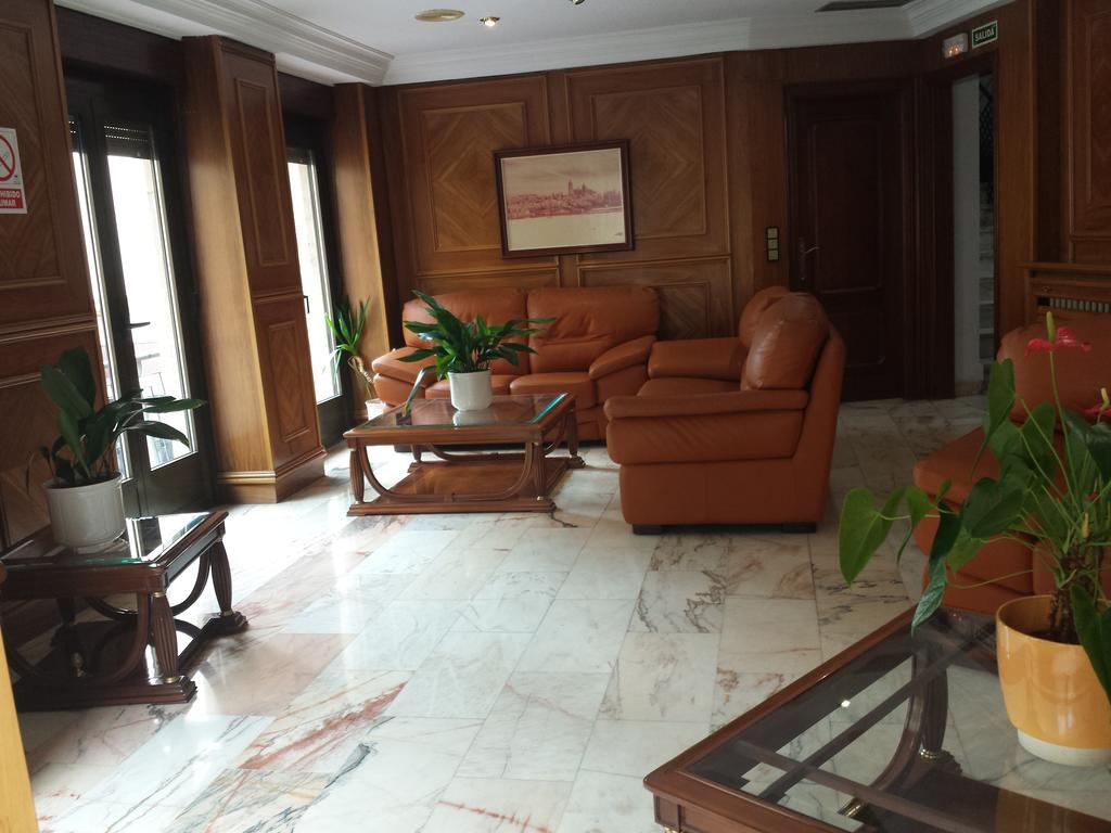 Hotel Amefa Саламанка Екстериор снимка