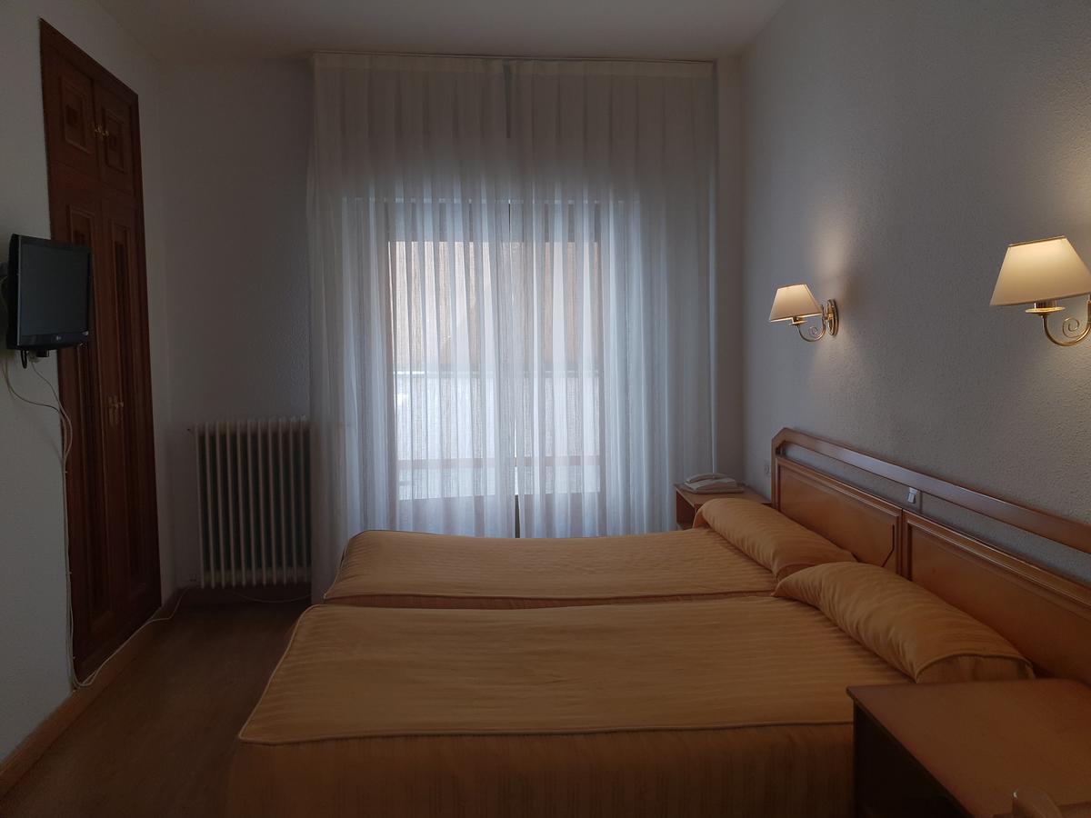 Hotel Amefa Саламанка Екстериор снимка